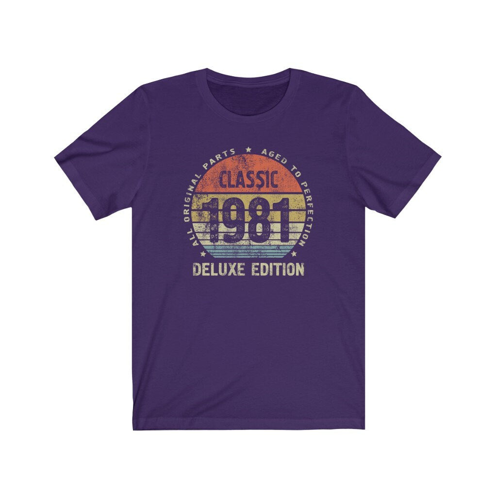 Classic 1981 Deluxe Edition birthday gift t-shirt for women or men